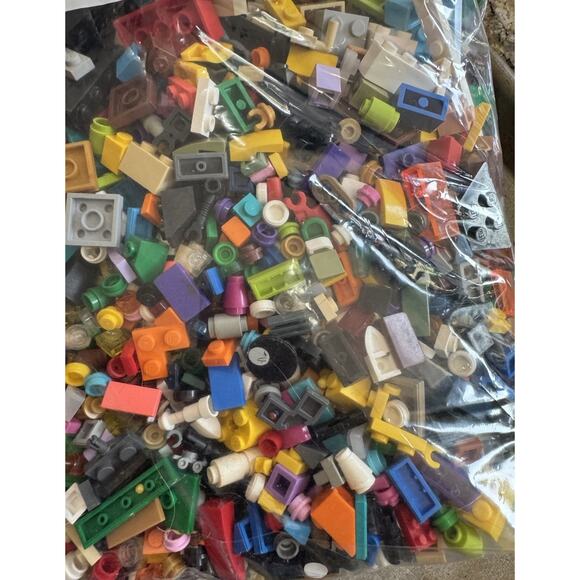 2 TWO POUNDS MIXED LOT OF CLEAN LEGO PIECES from Sets - Picture 2 of 10
